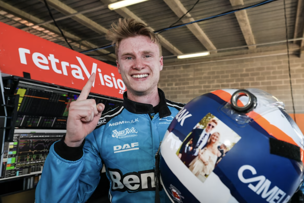 Supercars | 2026 Bathurst 1000 | Race 30 | Bates Claims Pole at Mount Panorama
