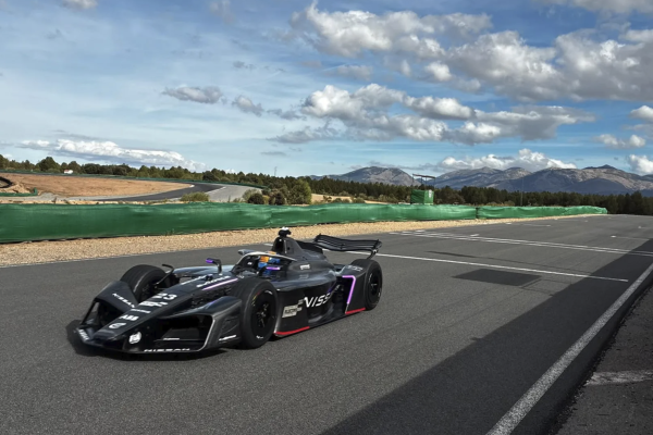 Maloney discusses GEN4, adapting to change and Nissan move ahead of 2026/27 Formula E season Maloney Nissan Formula E Team GEN4