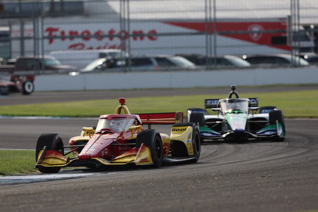 Palou leading the 2025 IndyCar Sonsio GP