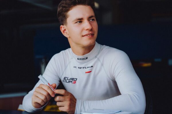 Tecnicar by AMTOG announces Kacper Sztuka and Benjamin Beckley for the 2026 Eurocup-3 Spanish Winter Championship debut.