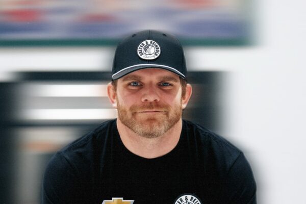 IndyCar driver, Conor Daly, returns for the 2026 Indy 500 with Dreyer & Reinbold Racing backed by Kingspan.