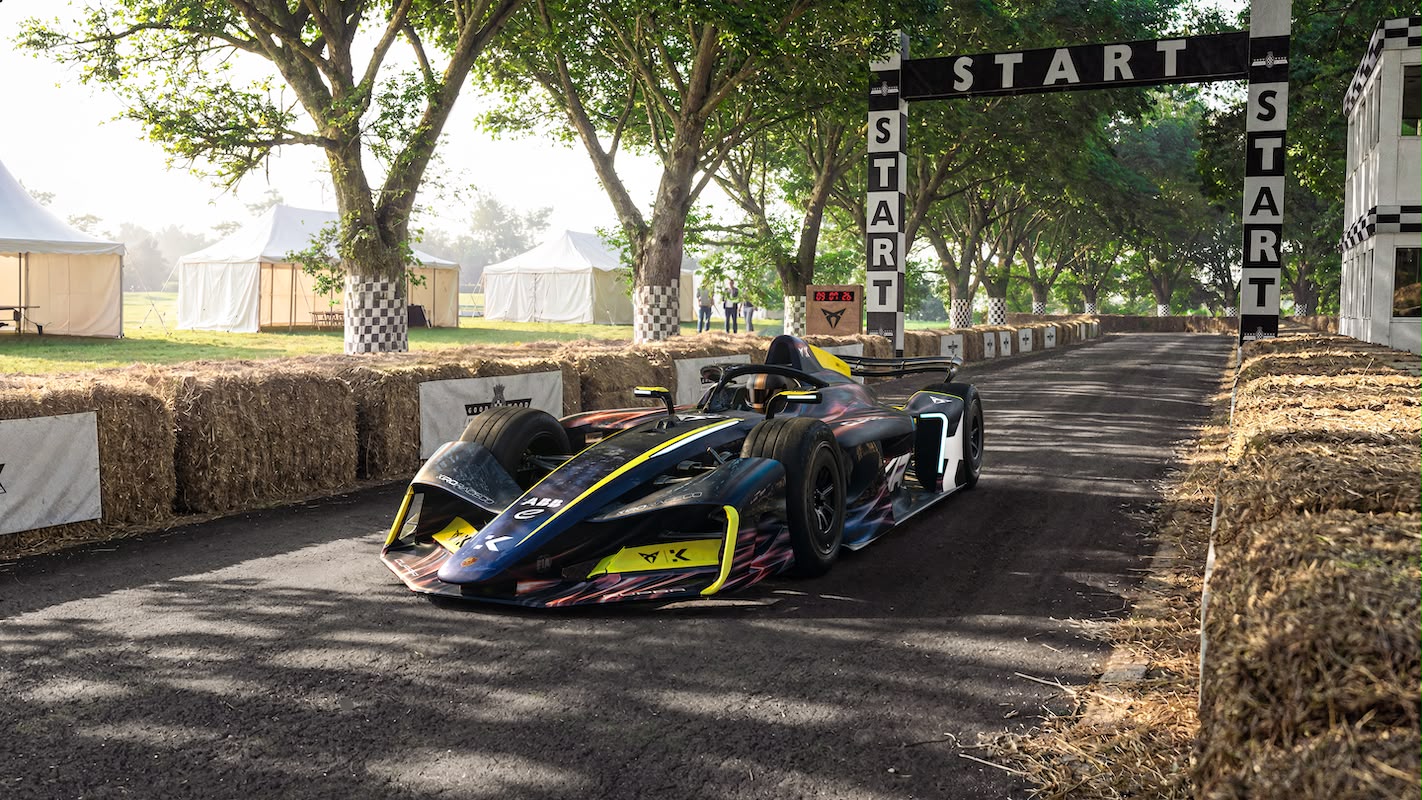 CUPRA KIRO Formula E car announcing Gen4 partnership extension