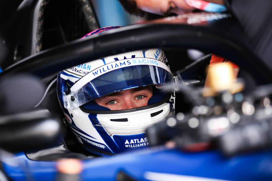 Luke Browning in his #7 Hitech GP car, with a Williams livery.