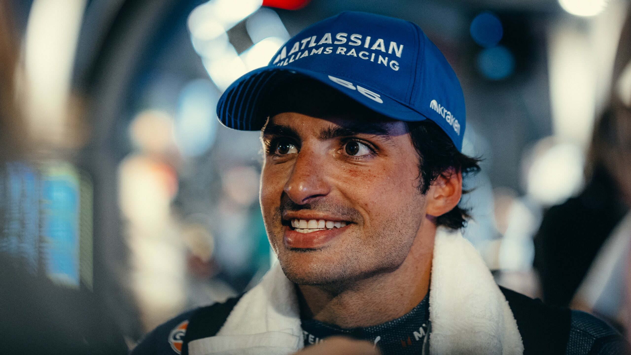 Ahead of the F1 Miami GP, Carlos Sainz of Williams revealed that he is not surprised by his or Lewis Hamilton's current struggles in new teams