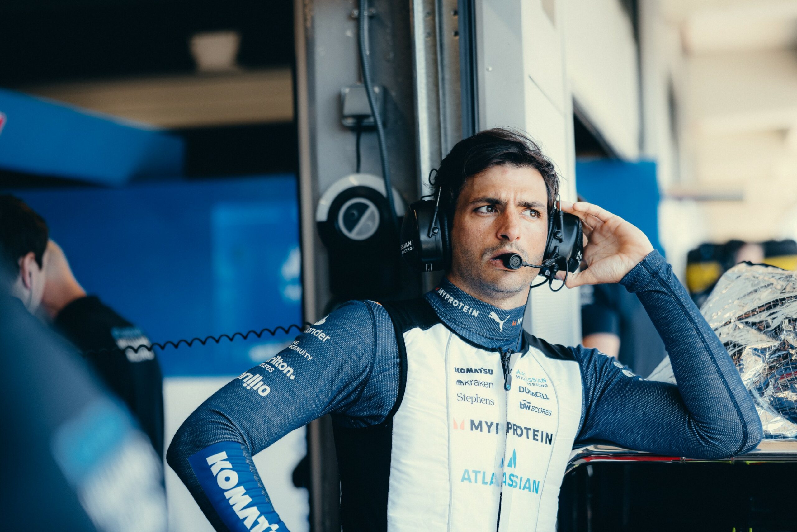Ahead of the Canadian GP, Carlos Sainz slams F1 media and defends Fred Vasseur amidst rumours about his departure from Ferrari