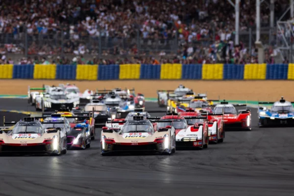 FIA WEC and the 24 Hours of Le Mans announce a global partnership with cybersecurity leader CrowdStrike as a premium partner.