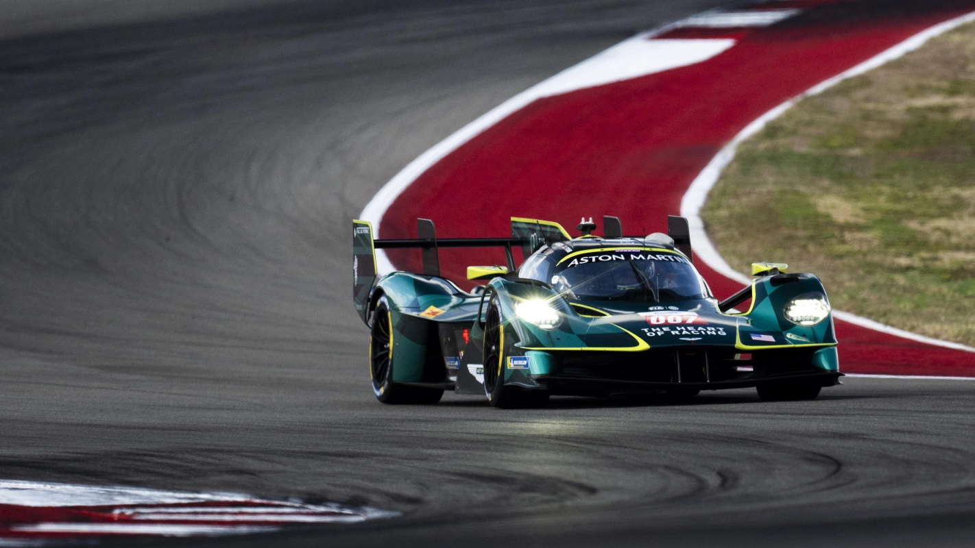 Harry Tincknell led WEC Lone Star Le Mans FP3 by 0.004s for Aston Martin, while VISTA AF Corse put Ferrari fastest in LMGT3.