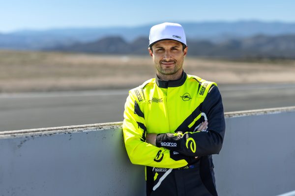 Mitch Evans joins Opel GSE for the 2026/27 Formula E season