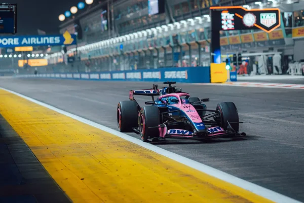 Gasly explains A526 limitations after 2026 F1 Singapore GP struggles Pierre Gasly explains how a poor launch and overheating tyres cost Alpine points at the 2026 F1 Singapore GP after starting 8th.