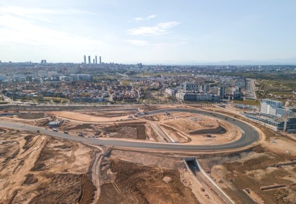 MADRING circuit lays asphalt on Turn 12, La Monumental ahead of debut at 2026 F1 Spanish GP