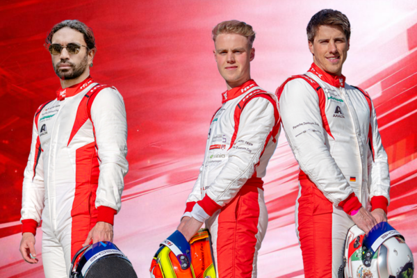 Swiss team Fach Auto Tech enters the 2026 International GT Open with two Porsche 911 GT3 R EVO cars in Pro-Am and Am classes.