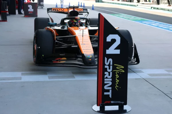 Piastri reveals lock-up that “probably” cost him Sprint pole in F1 Miami GP