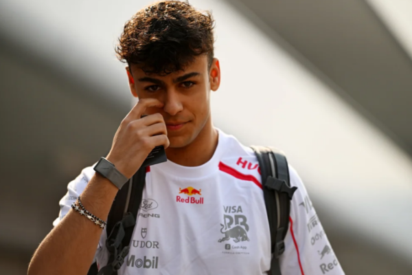 Arvid Lindblad discusses the challenges in Suzuka at the 2026 Japanese GP, highlighting the impact of the safety car on his race.