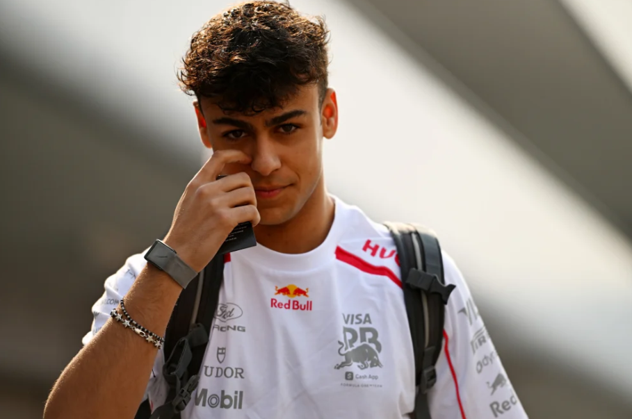 Arvid Lindblad discusses the challenges in Suzuka at the 2026 Japanese GP, highlighting the impact of the safety car on his race.