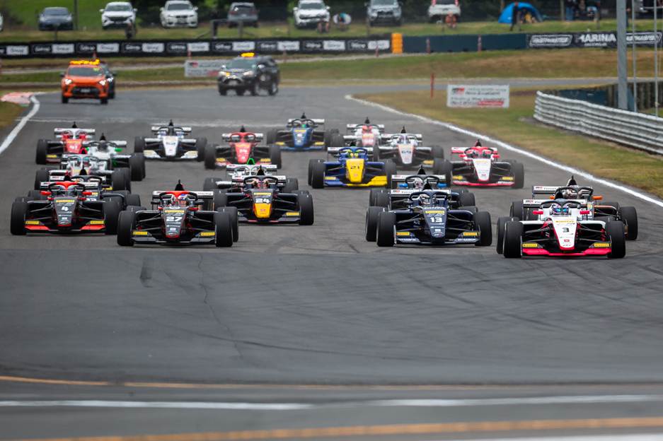 Taupo reshapes the 2026 CTFROT title fight as Ugochukwu extends his lead in Round 2 and the Teams’ Championship tightens.