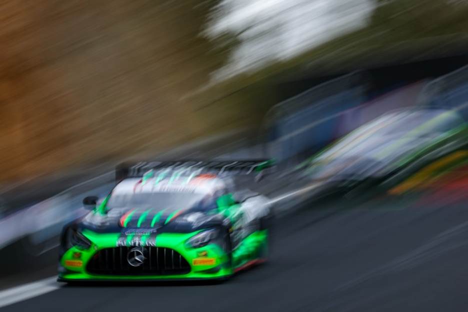 Waters stars in final practice as BMW, Audi and Mercedes-AMG trade pace in dramatic 2026 IGTC Bathurst build-up.