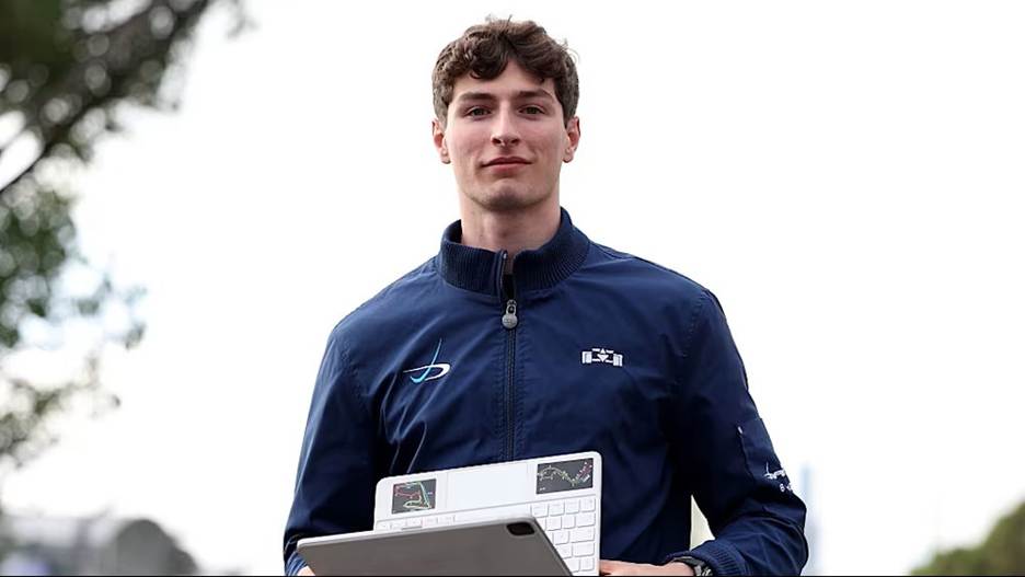 Roman Bilinski reflects on his 2026 F2 debut with DAMS, targeting the championship while focusing on consistent development throughout the season.