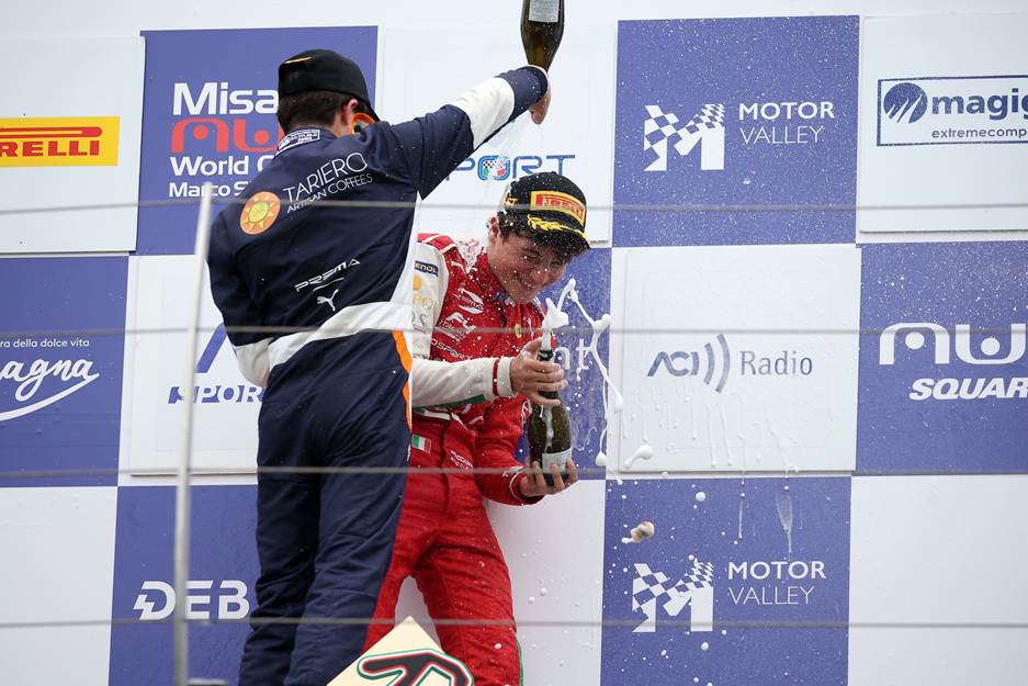 Aksoy leads 2026 Italian F4 after a dramatic Misano opener, with PREMA Racing on top and US Racing, Maffi Racing chasing hard.