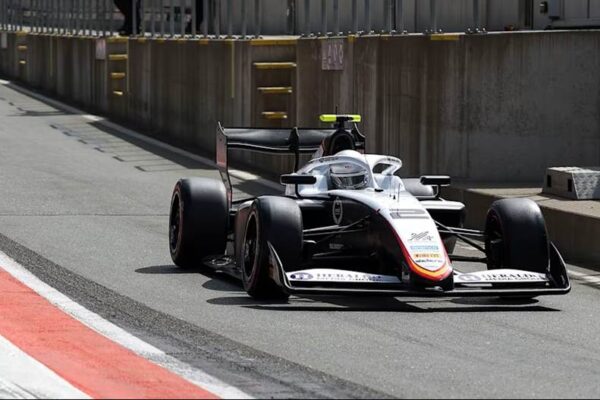 2026 F3 In-Season Testing | Spielberg | Day 1 | Ugochukwu edges Strømsted on competitive opening day Ugo Ugochukwu topped Day 1 of 2026 FIA F3 testing at Spielberg, while Noah Strømsted led a strong afternoon for TRIDENT.