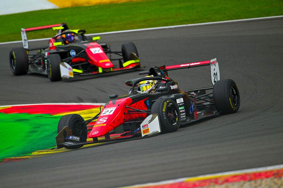 Rui-Heng Yeh swept Euroformula Open Round 2 at Spa, taking pole and three wins to extend his championship lead.