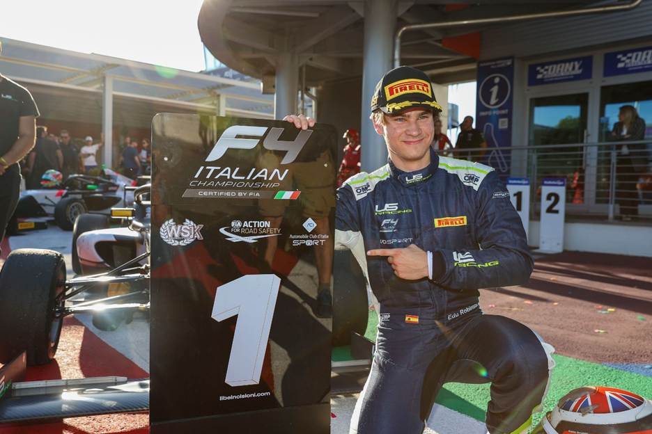 Sammalisto dominates Vallelunga with three wins as Aksoy keeps the Italian F4 points lead by six points.