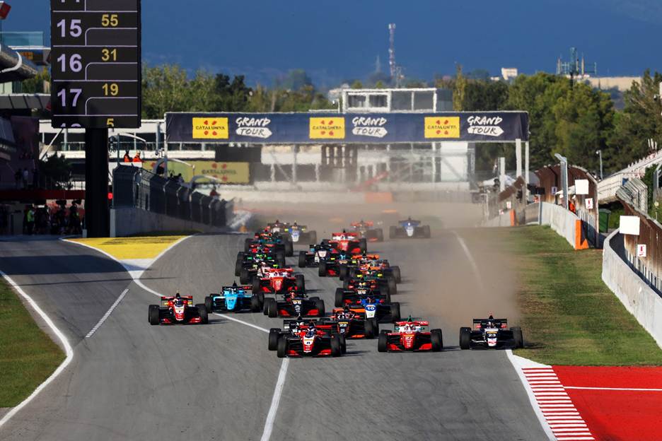 Race 1 Start, 2025 FRECA, Barcelona