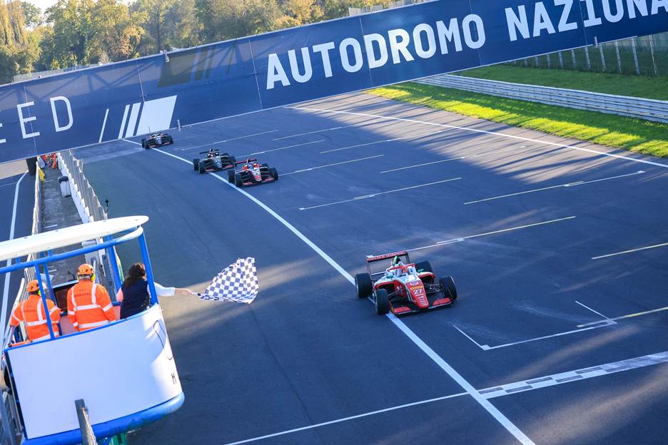 Freddie Slater, P1, 2025 FRECA Round 10 Race 2, Monza