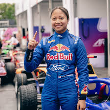 Chloe Chambers F1 Academy Canada