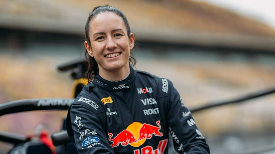 Palmowski tops damp F1 Academy practice in Shanghai as Larsen, Westcott and Lloyd challenge in a tightly packed opening session.