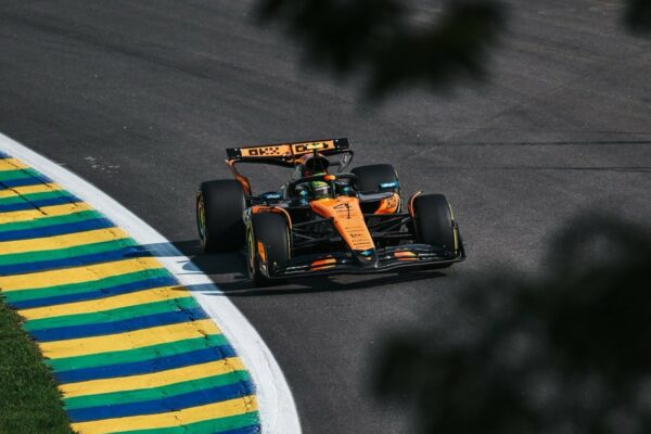 F1 | Sprint Qualifying | São Paulo GP | Norris takes pole after dominant SQ3 laps around Interlagos McLaren's Lando Norris around Interlagos after taking a dominant pole at the F1 São Paulo GP Sprint Qualifying