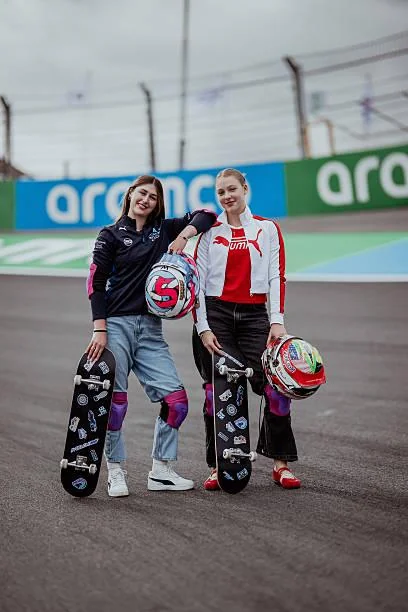 F1 Academy's ART Grand Prix locks out the front row of Race 1 in Singapore with Lia Block and Aurelia Nobels