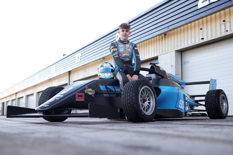 Alex O'Grady will continue in F4 next year in the GB4 championship as he looks to join Alex Dunne and Fionn McLaughlin in making F3 and F2.