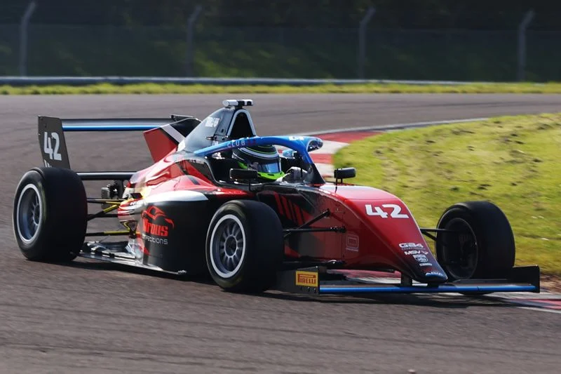 Luke Hilton topped 2026 GB4 Thursday testing at Oulton Park, edging Thomas Ingram Hill as the top 12 finished within one second.