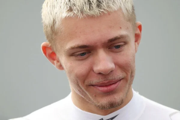 Bullard targets strong 2026 GB4 Brands Hatch finale after 14-place Donington charge Archie Bullard targets a strong GB4 finale at Brands Hatch after charging 14 places through the field at Donington Park.