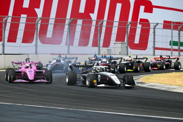 GB3 2025 Hungaroring Round 4