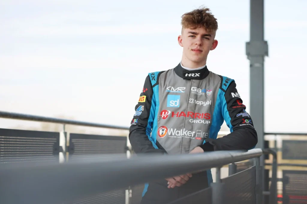 Five drivers can win the 2026 GB4 title at Brands Hatch, with 102 points available and Alex O’Grady leading Green by 49.