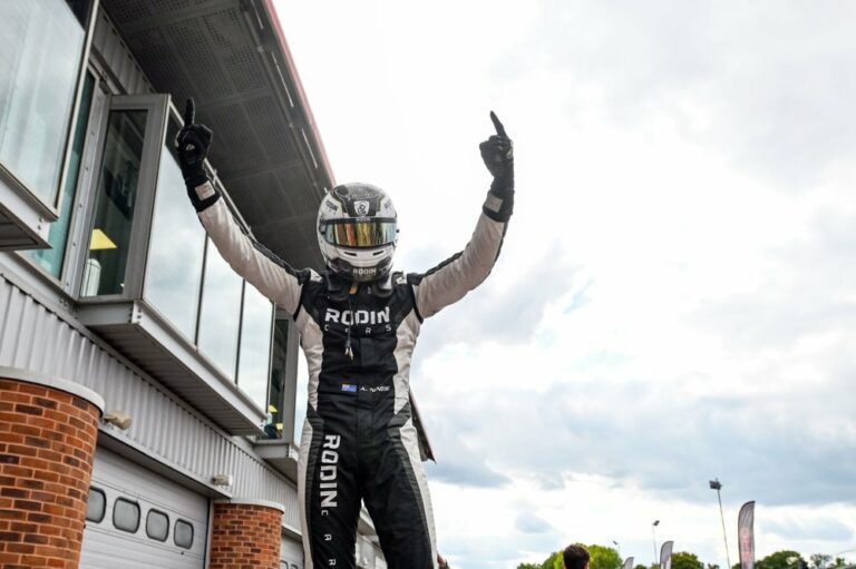 Alex Ninovic, 2025 GB3 Brands Hatch Race 2 winner