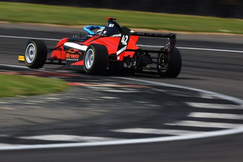 Luke Hilton leads Thursday 2026 GB4 testing at Silverstone after topping two sessions, with Enzo Hallman second in the 29-driver field.