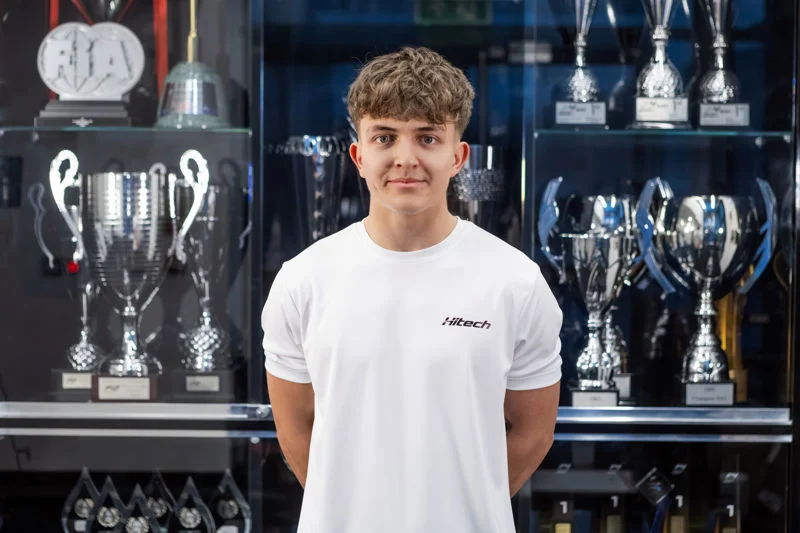 Deagen Fairclough stays with Hitech for 2026 GB3, aiming to build on his podium-filled rookie season and title ambitions.