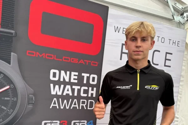 Fred Green ends his 2026 GB4 campaign with a fourth Omologato One to Watch Award after winning both main races at Brands Hatch.