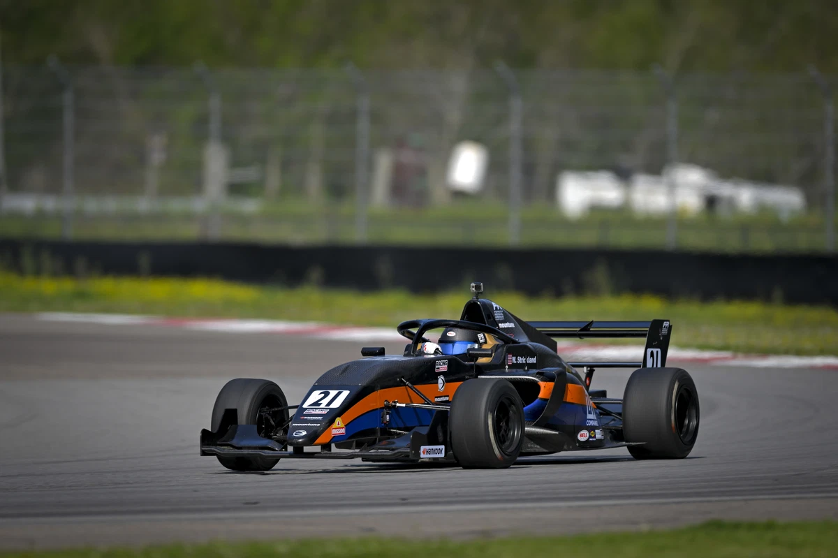 Whitney Strickland joins Hillenburg Motorsports for 2026 FR Americas Masters Championship (FRAC Masters) ahead of team debut at NOLA.