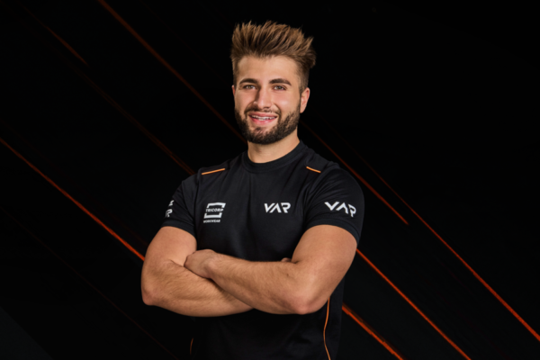 Ricco Shlaimoun joins Van Amersfoort Racing (VAR) as FIA Formula 2 reserve driver for 2026, targeting a 2027 F2 race seat.
