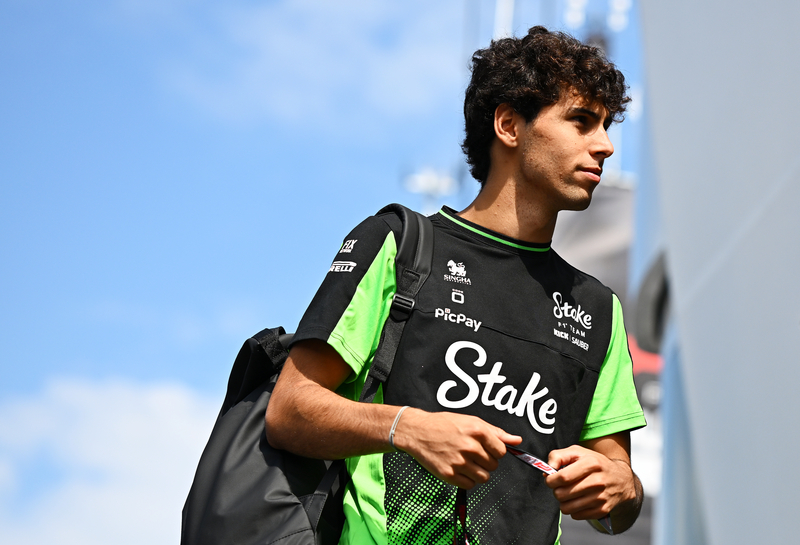 Sauber’s Gabriel Bortoleto has recorded his best Formula 1 result by coming 6th at the F1 Hungarian GP. Before leaving for the summer break, the rookie driver executed a brilliant race, which he described as a self-confidence boost. 