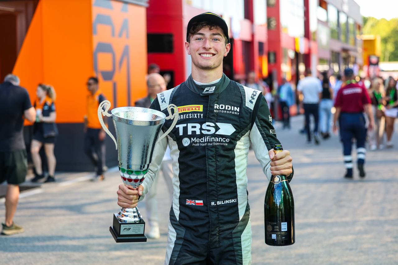 Roman Bilinski joins DAMS Lucas Oil for 2026 F2 season.