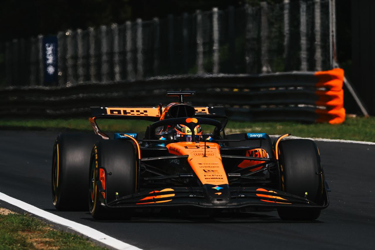 Oscar Piastri momentarily inherited second place late on at the 2025 F1 Italian GP after his McLaren team-mate and title rival Lando Norris suffered a slow pit stop in the closing stages and rejoined in third, after holding second for much of the race.