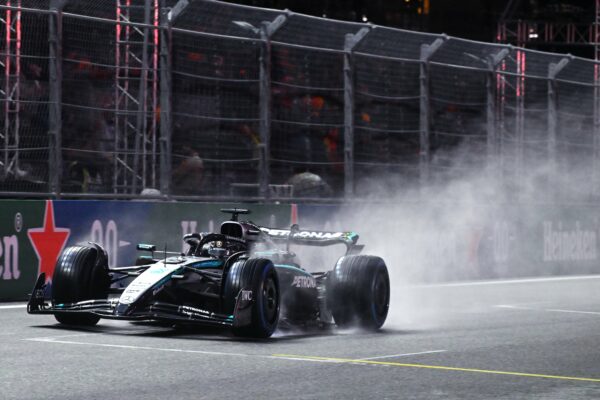 Russell reveals he had steering issue in Q3 for F1 Las Vegas GP