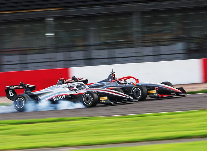 Deagen Fairclough defeated Nikita Bedrin by 0.317s after a thrilling Donington duel to claim his fourth GB3 victory of 2026.