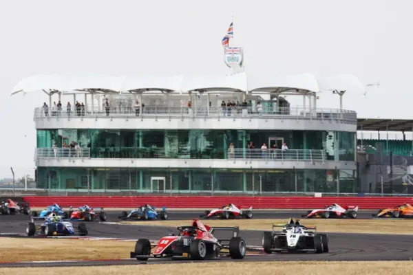 2026 | GB4 | Silverstone | Race 3 (Updated) | Green promoted to fourth after Grant and Iskander disqualified Grant and Iskander are disqualified after GB4 Silverstone Race 3, while Willis retains his maiden win and Green moves up to fourth