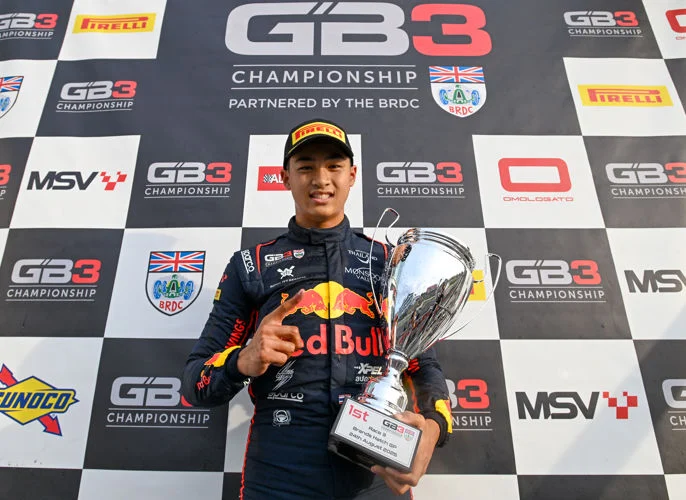 Enzo Tarnvanichkul saw podiums and a victory at Brands Hatch in his rookie 2025 GB3 season, and aspires for more wins as he prepares for 2026.