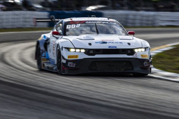 Dollahite Racing defies the odds to secure 2026 GTWC America Sebring podium after overnight rebuild Dollahite Racing overcomes a major Sebring crash with an overnight rebuild before charging to a remarkable second-place finish in 2026 GTWC America.